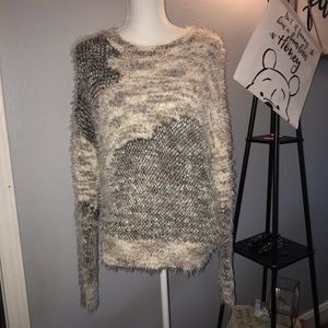 🌵Young Threads NYC SZ M Sweater